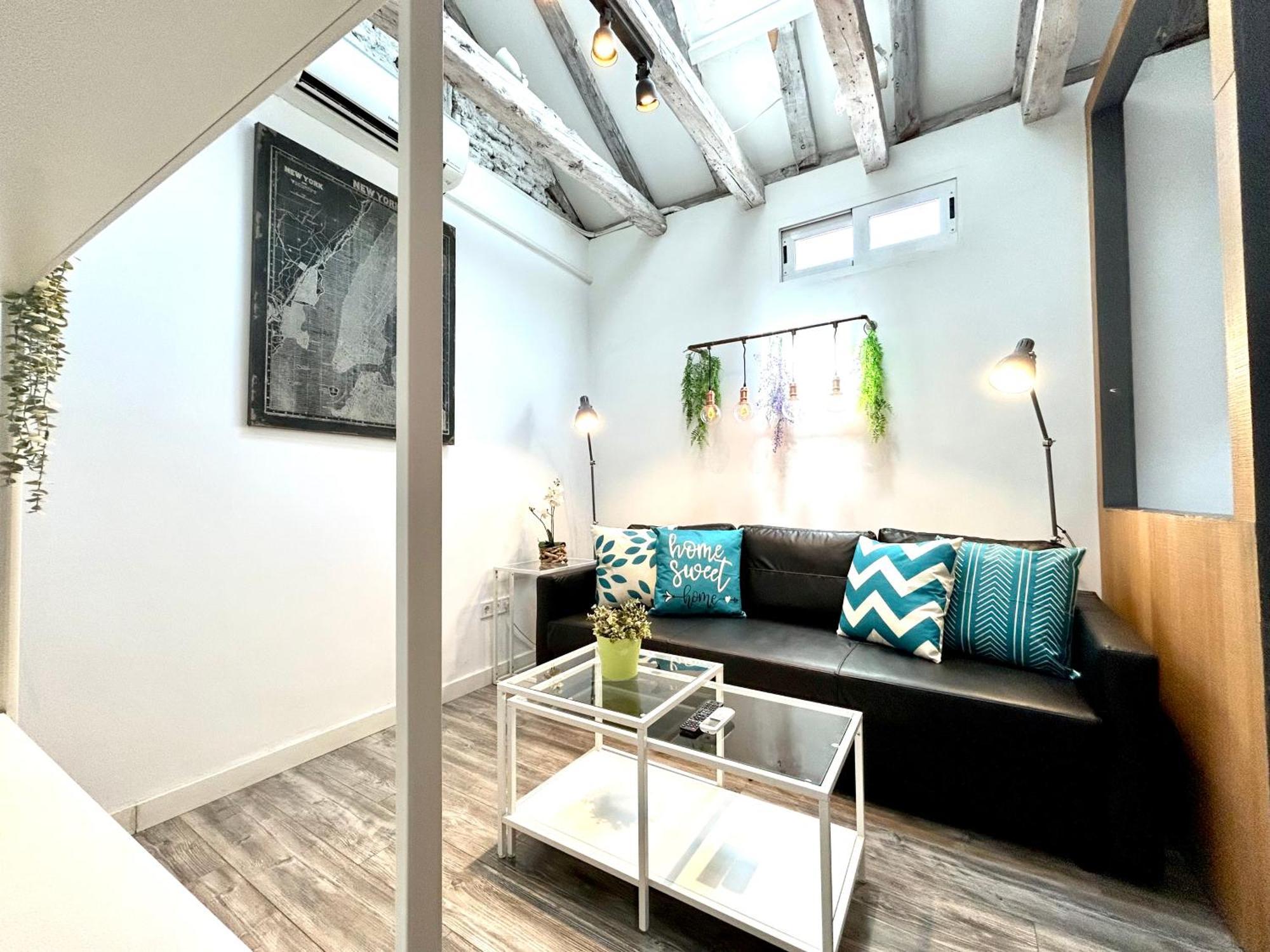 Appartement Penthouse, 3bed In Heart Of Malasana Madrid